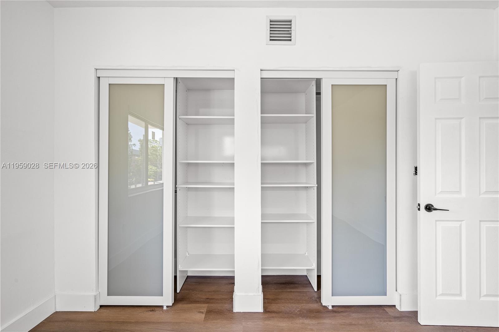 EASTERN SHORES 2ND ADDN - Residential Lease