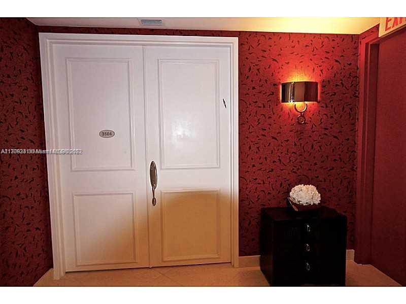 TRUMP PALACE CONDO - Residential