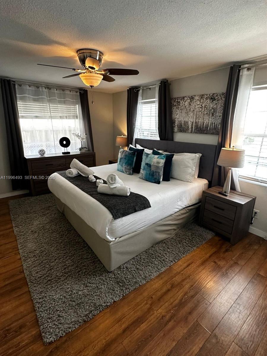 SUNSET TRAILS - Residential Lease