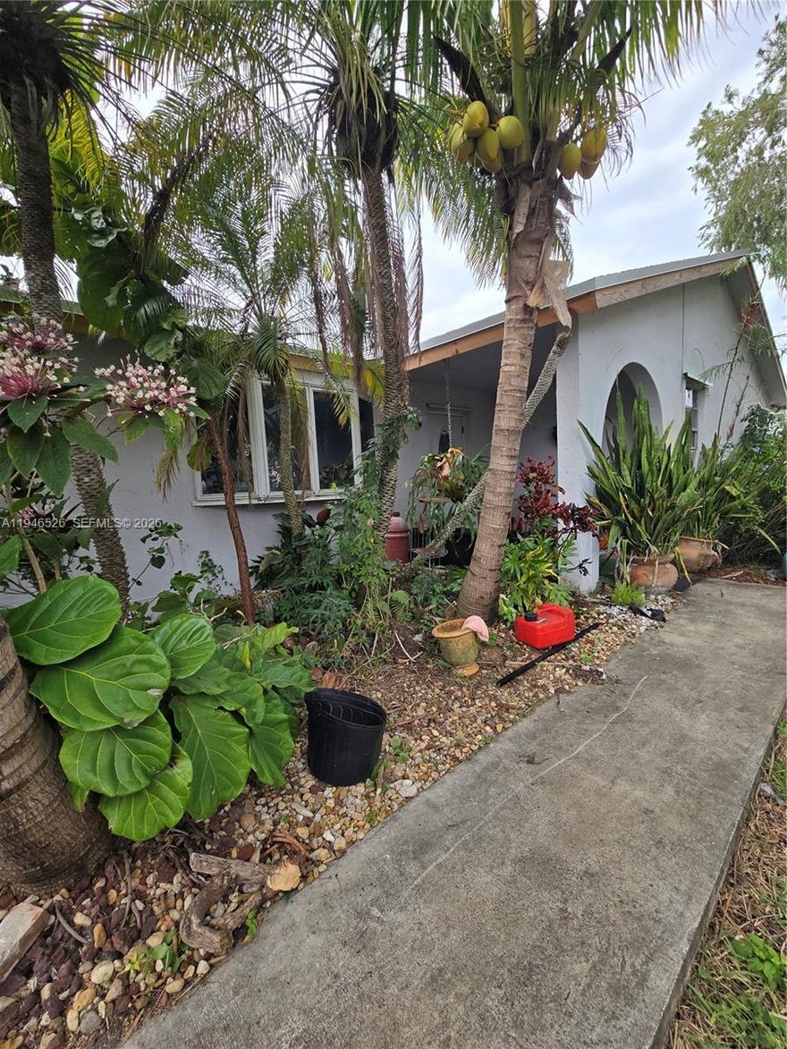 An Investors Dream located in a quiet neighborhood of Homestead Florida. This property is perfect to make it your own. Needs complete renovation. Located right off the FL turnpike and near shopping. Pool was tastefully done, roof is less than 1 month old.