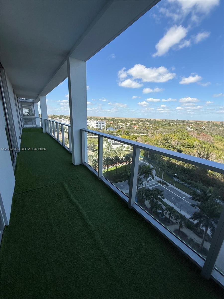 METROPICA NORTH TOWER ONE - Residential