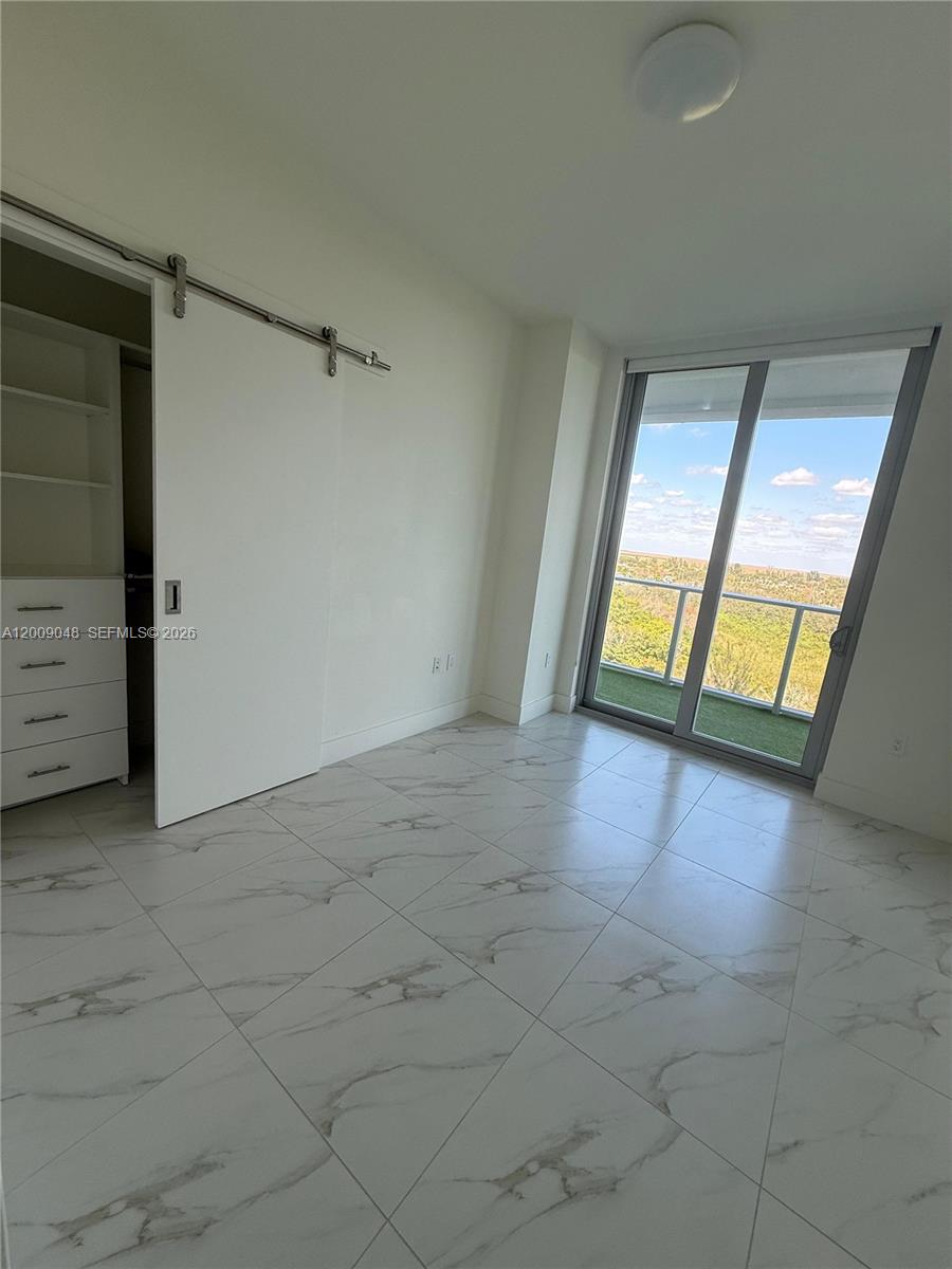 METROPICA NORTH TOWER ONE - Residential