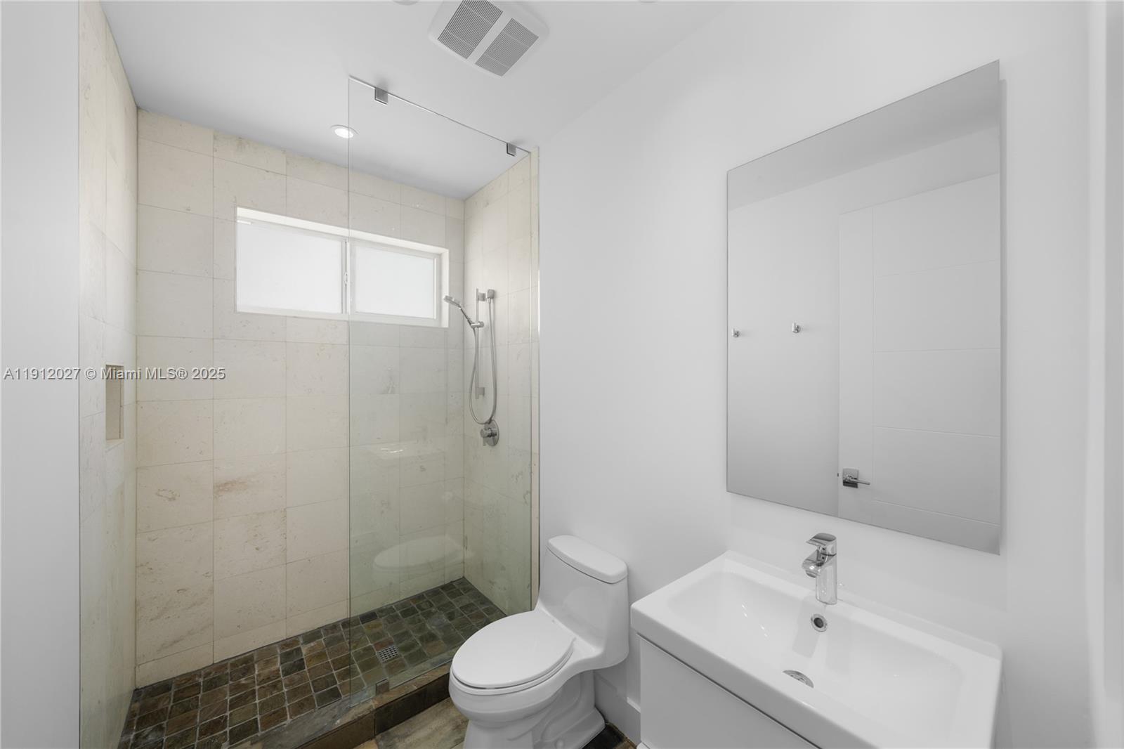 HIGH PINES REV PLAT OF 2N - Residential