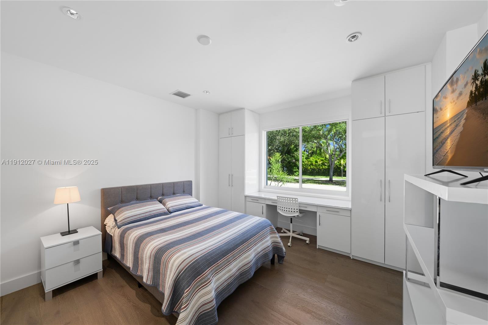 HIGH PINES REV PLAT OF 2N - Residential