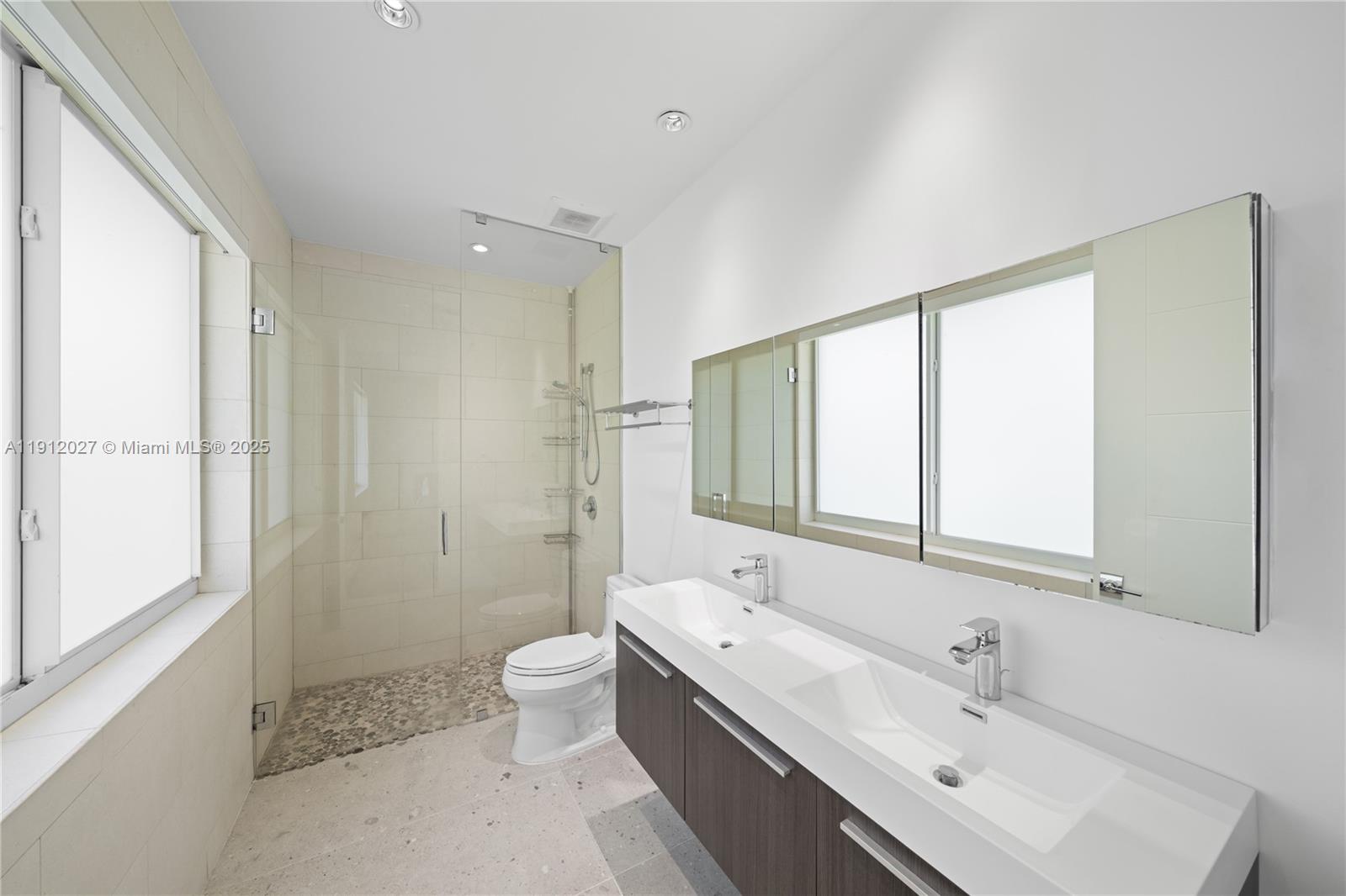 HIGH PINES REV PLAT OF 2N - Residential