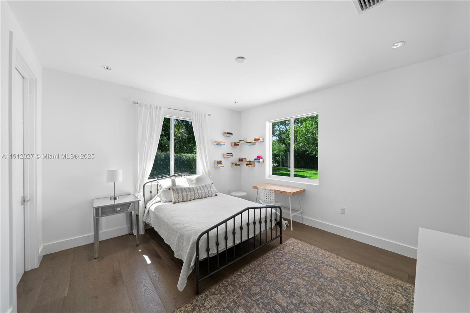 HIGH PINES REV PLAT OF 2N - Residential