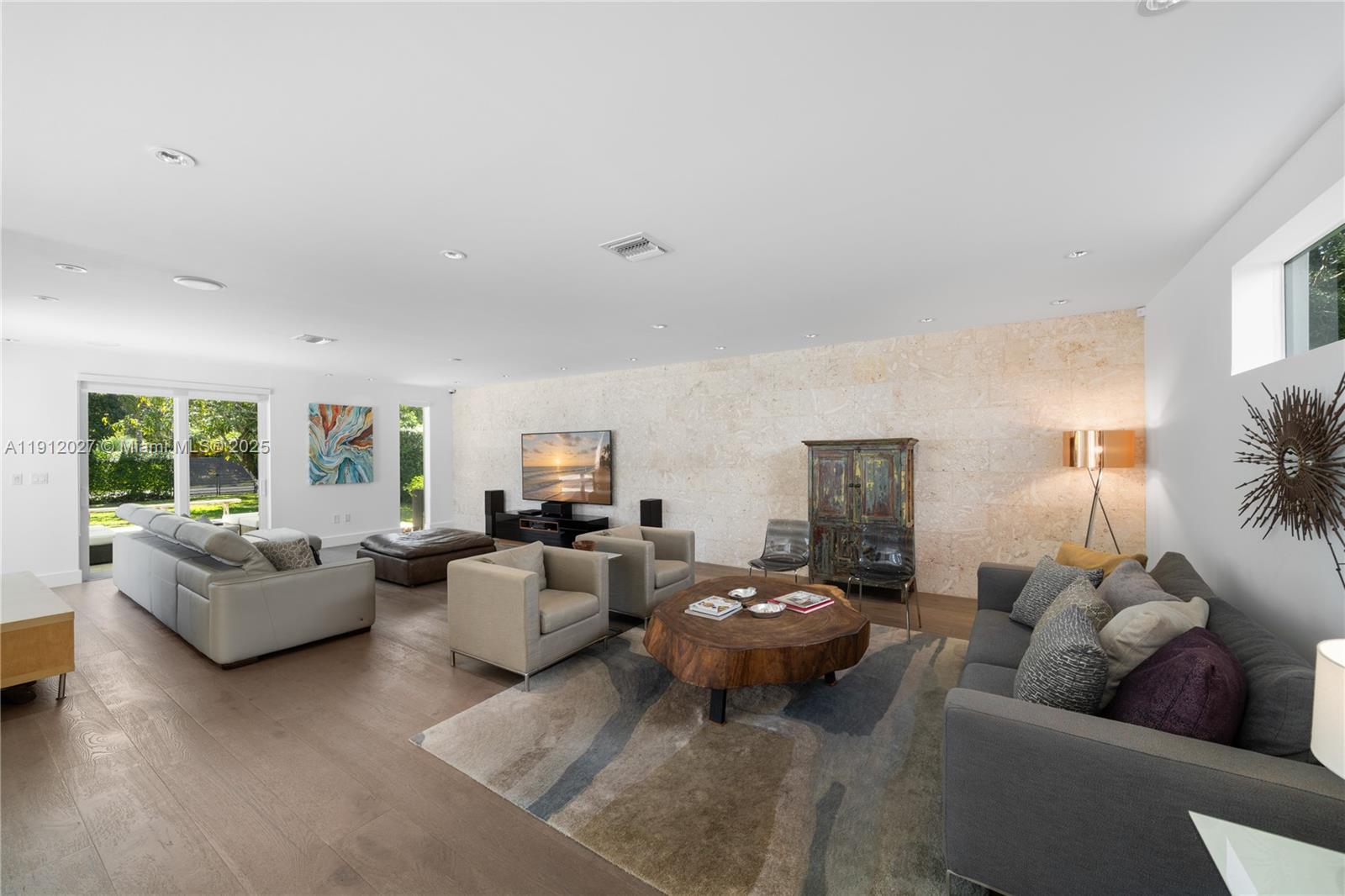 HIGH PINES REV PLAT OF 2N - Residential