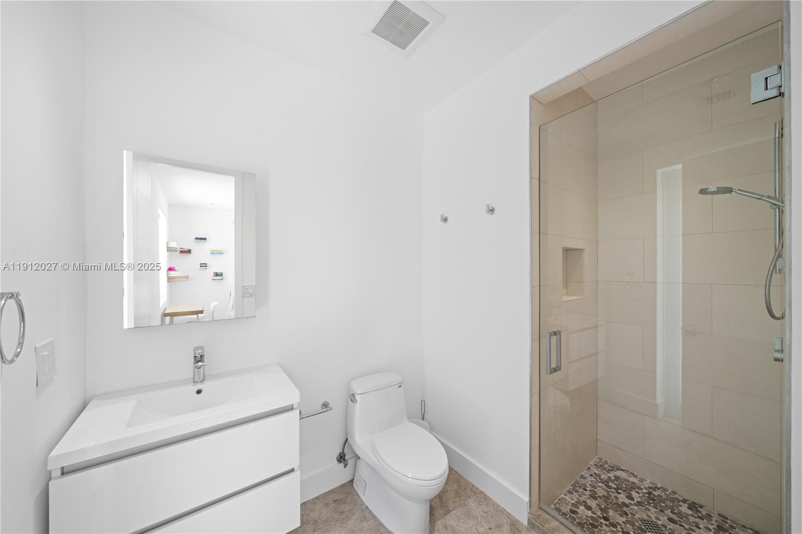 HIGH PINES REV PLAT OF 2N - Residential