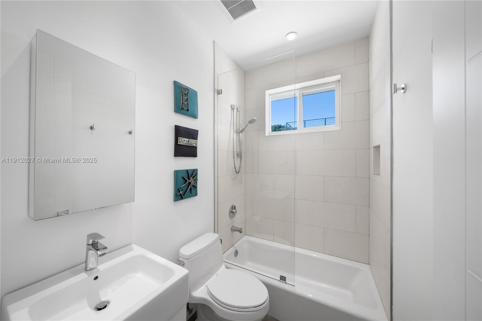 HIGH PINES REV PLAT OF 2N - Residential