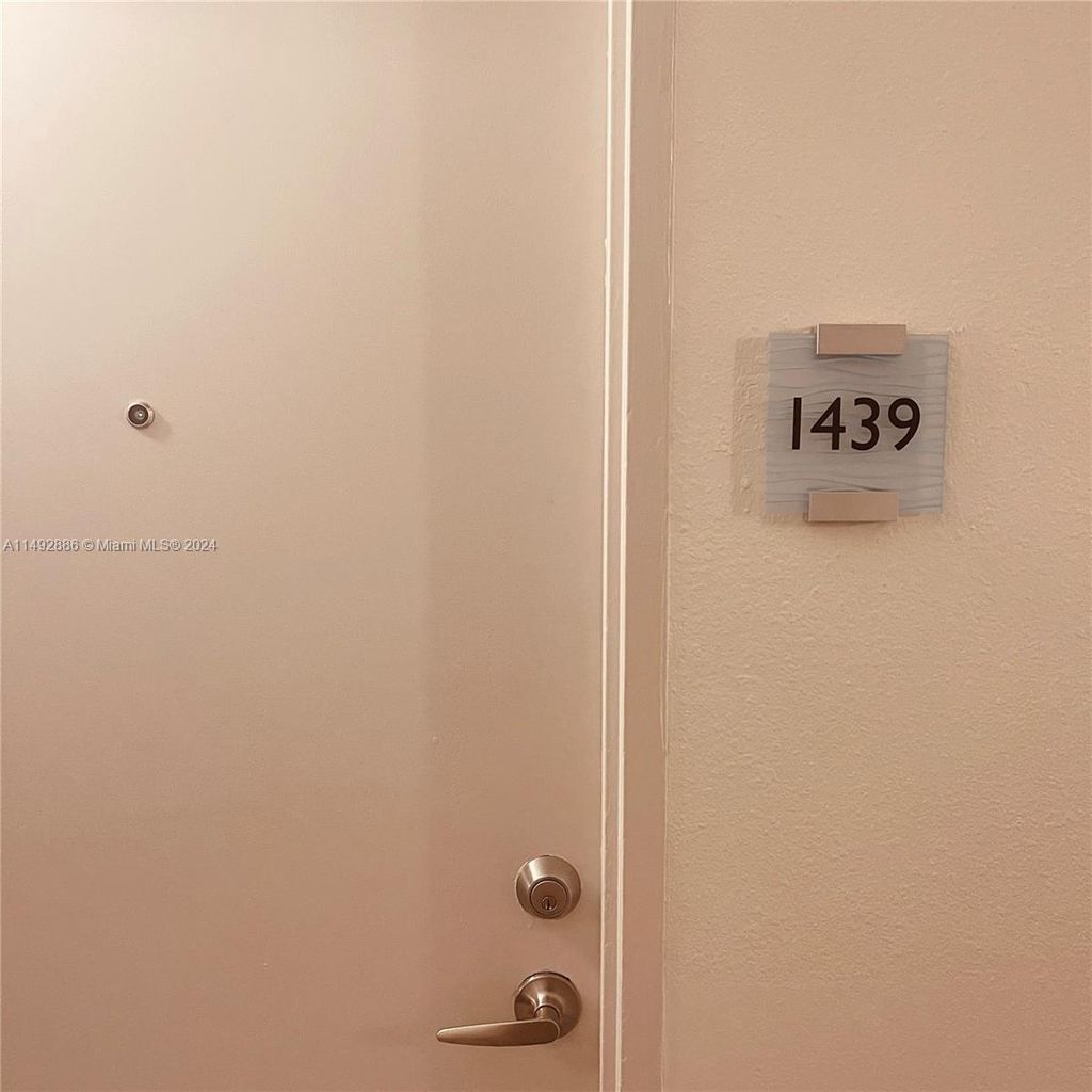 Photo of 3001 S Ocean Dr #1439, Hollywood, FL 33019 (MLS # A11492886)
