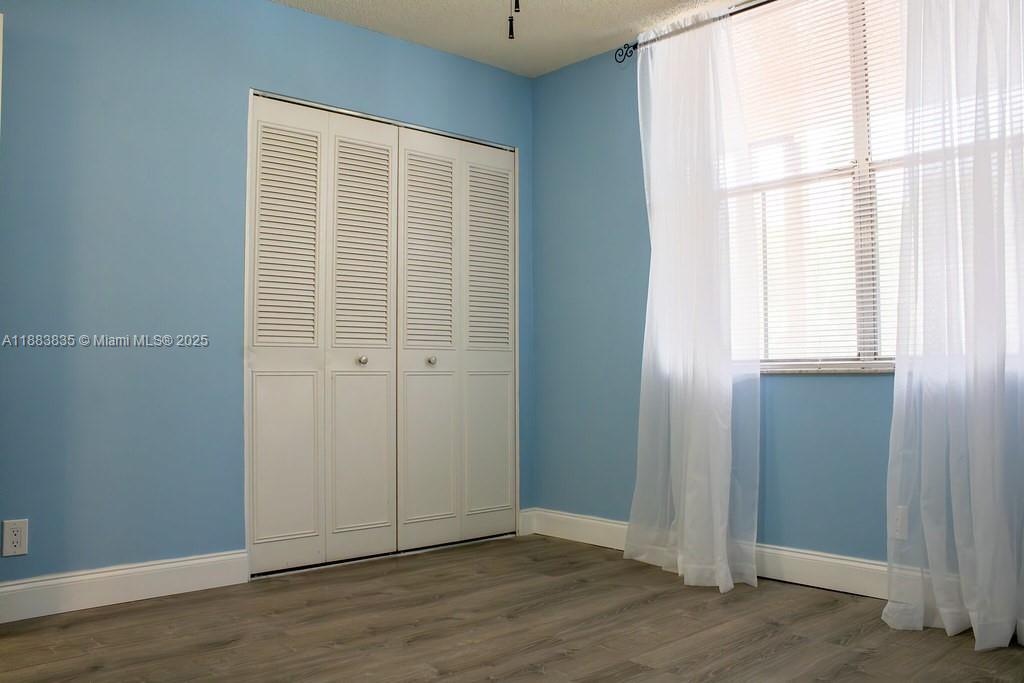 PALM LAKES CONDO - Residential Lease