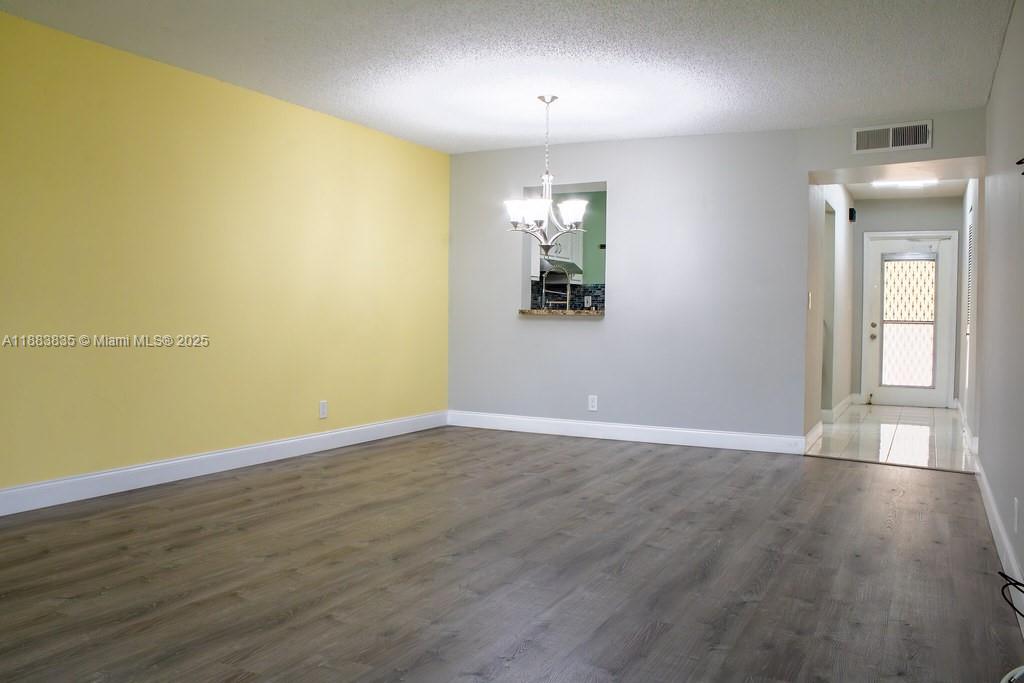 PALM LAKES CONDO - Residential Lease