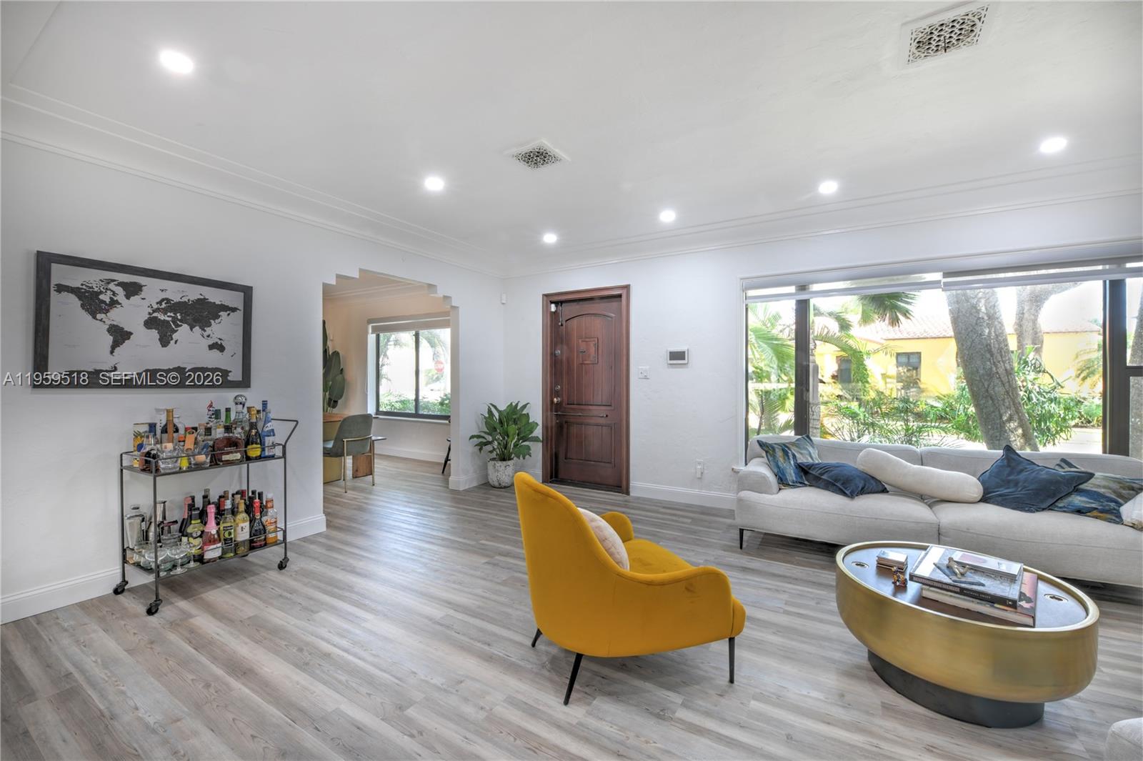 HOLLYWOOD - Residential