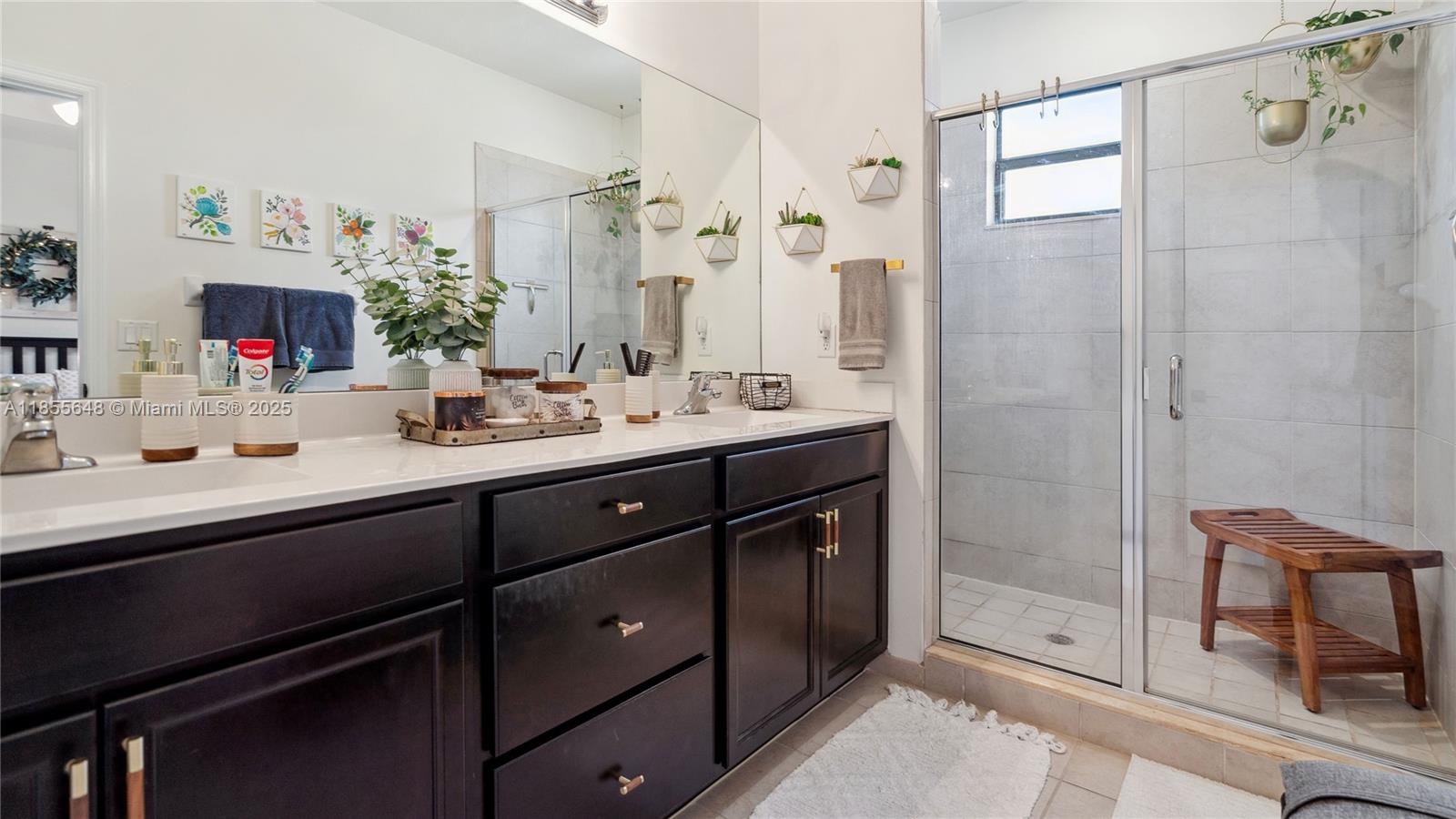 COCO PALM ESTATES - Residential