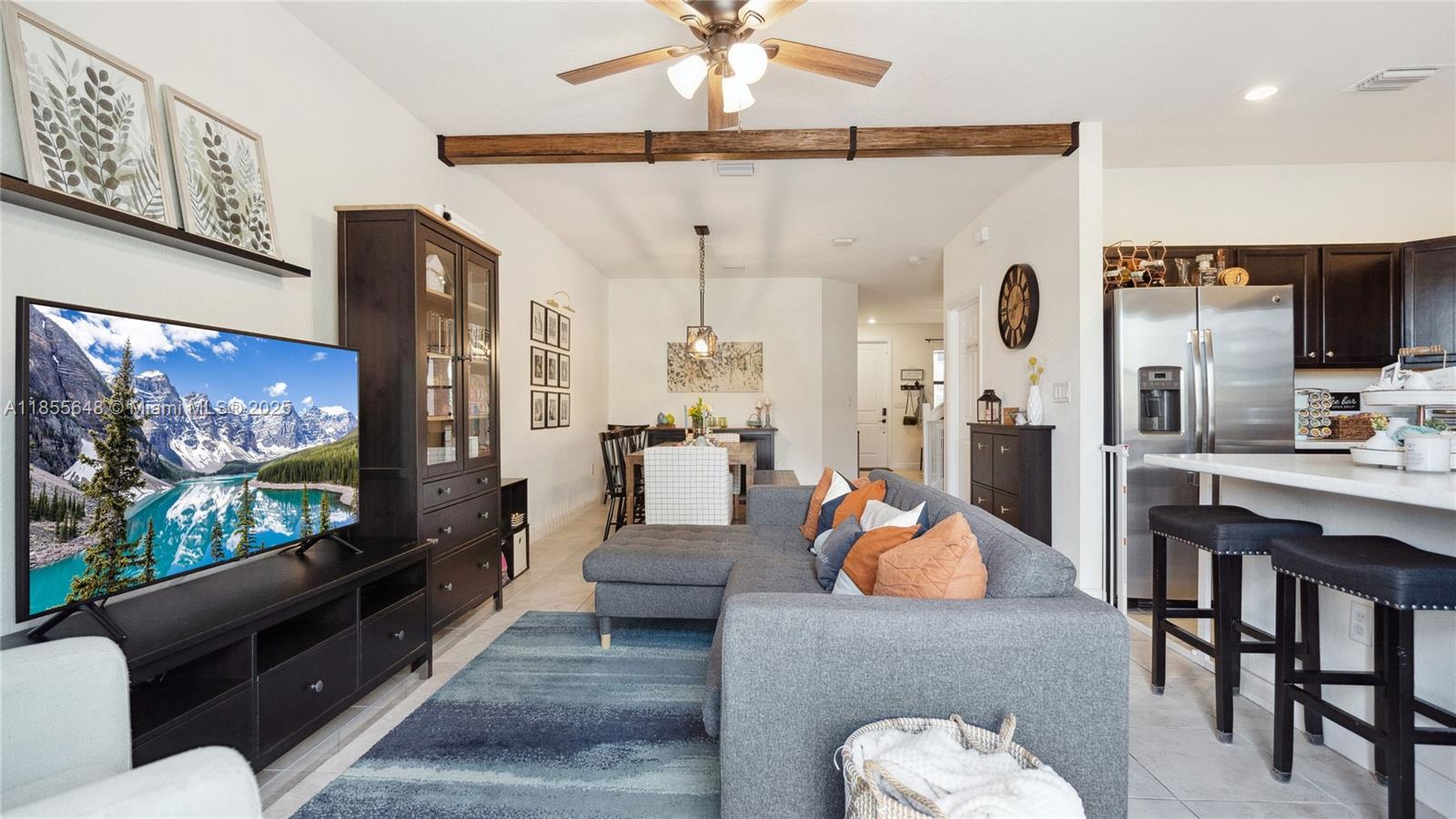 COCO PALM ESTATES - Residential