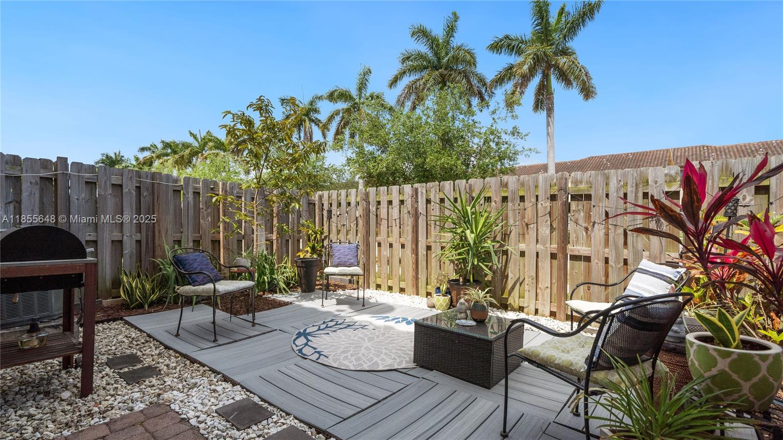 COCO PALM ESTATES - Residential