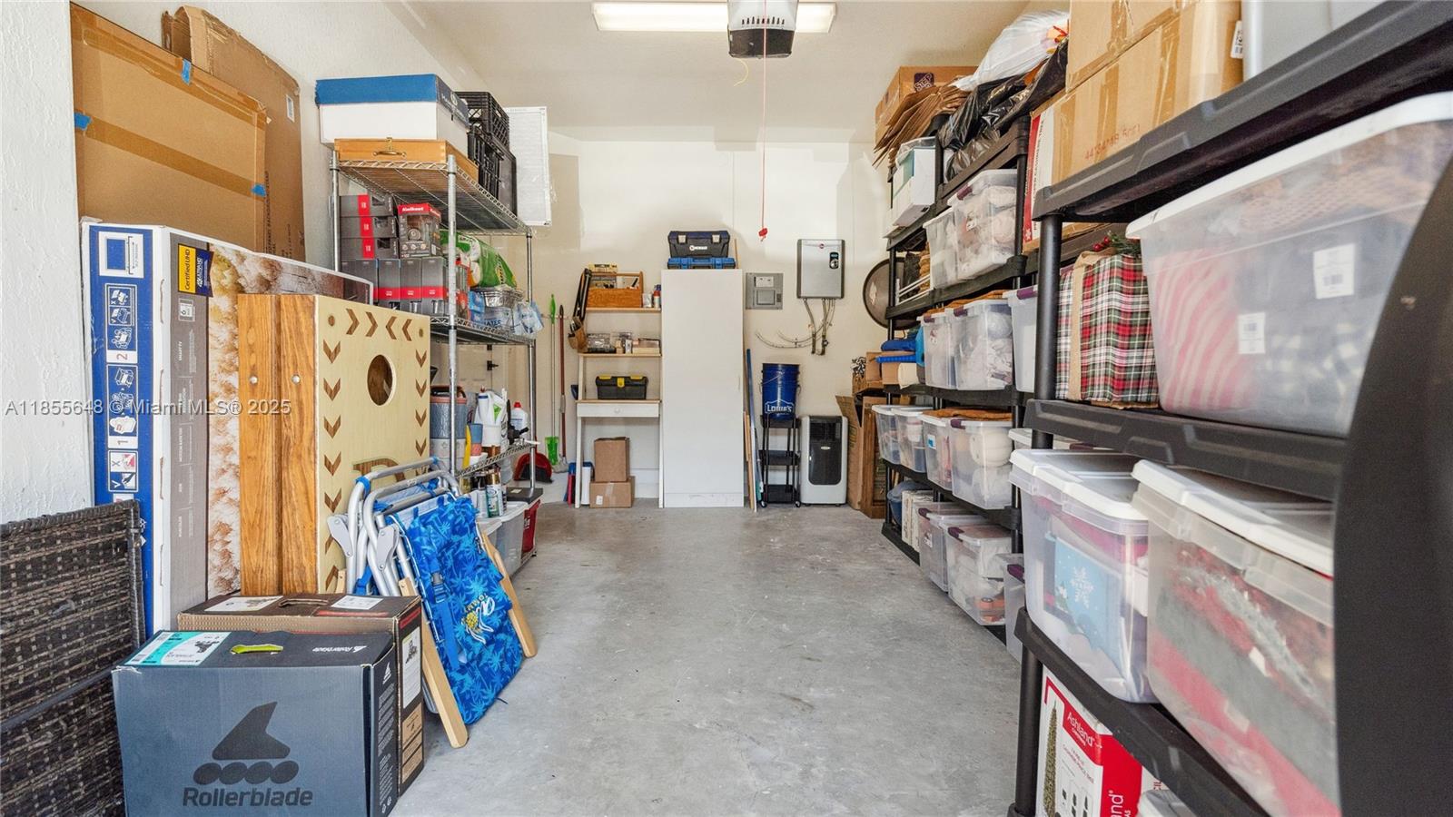 COCO PALM ESTATES - Residential