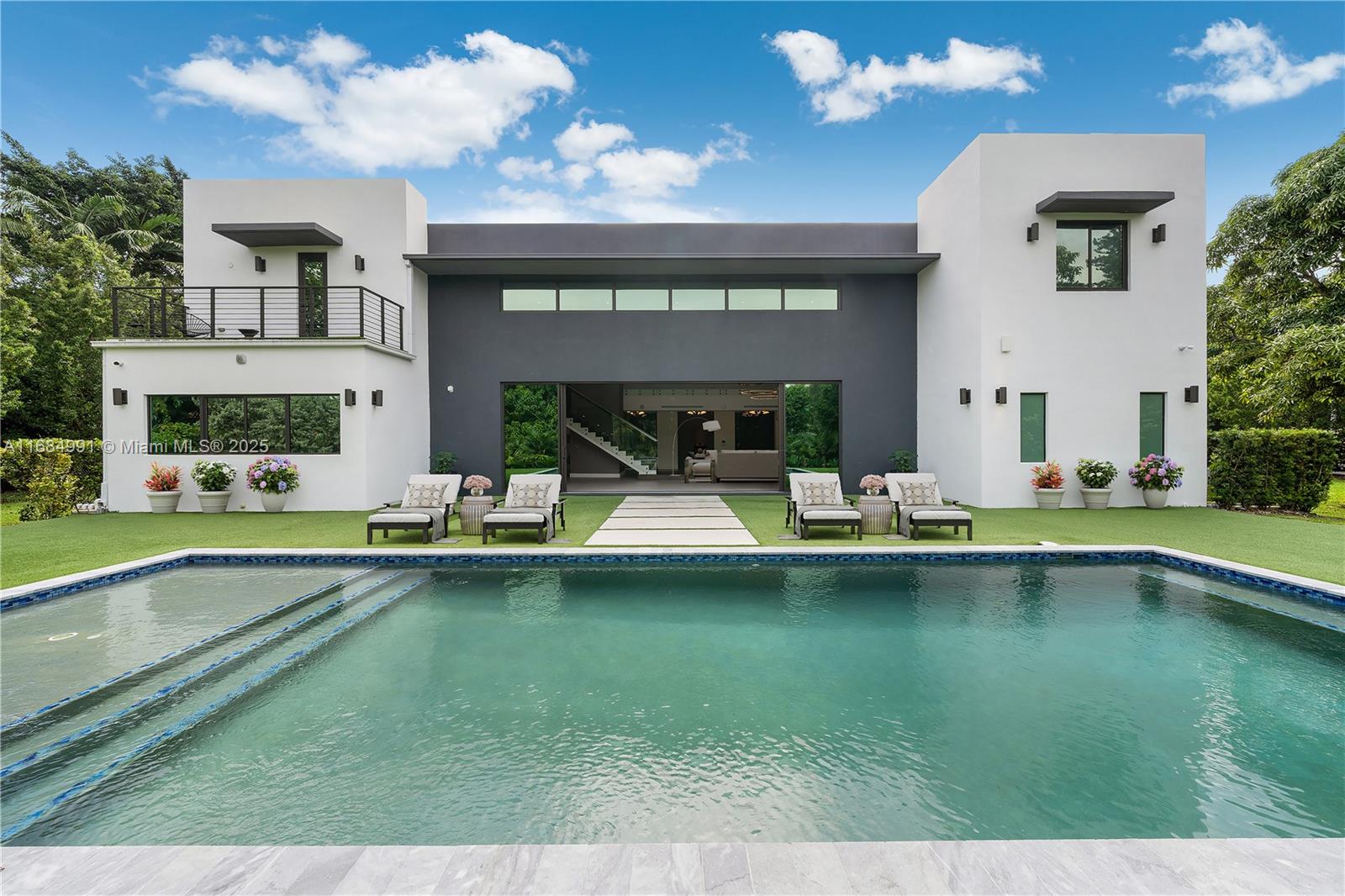 COLLINS ESTATES 1ST ADDN - Residential