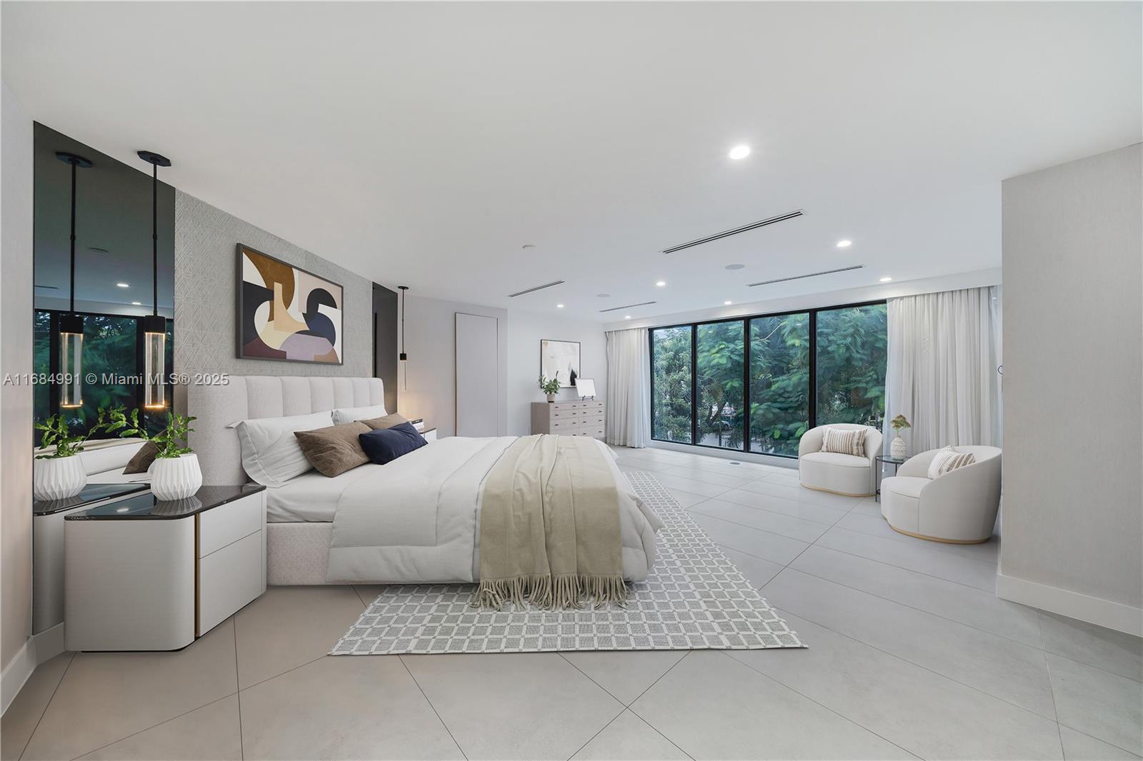 COLLINS ESTATES 1ST ADDN - Residential