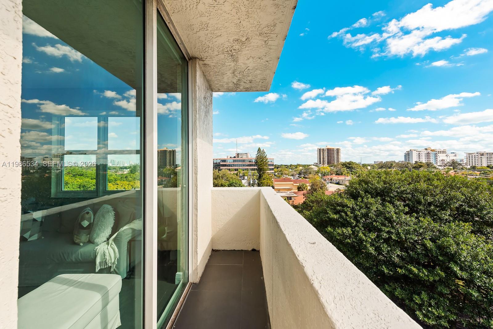 THE ASTON CONDO - Residential