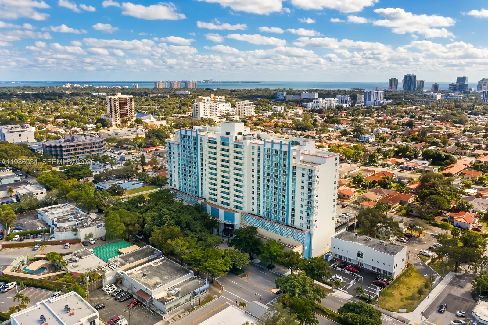 THE ASTON CONDO - Residential