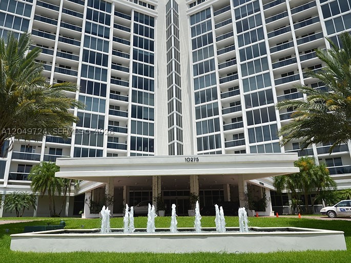 10275 Collins Ave 335