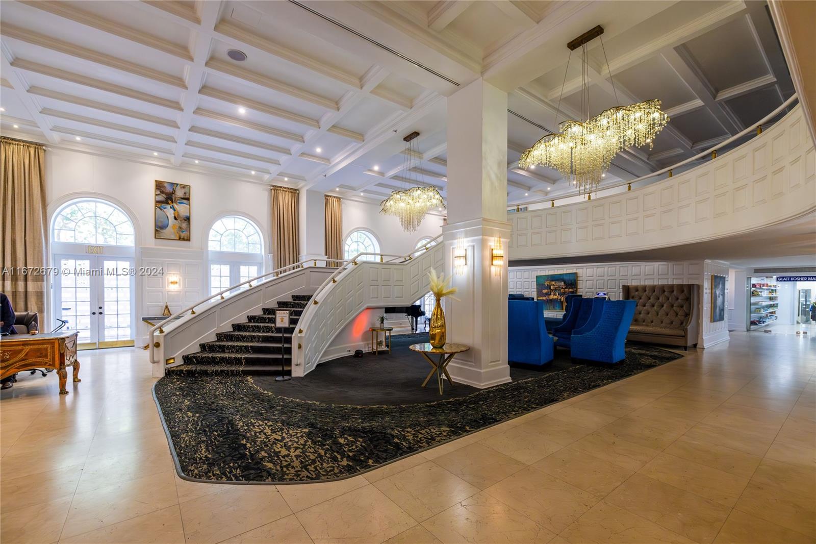 THE ALEXANDER CONDO - Residential