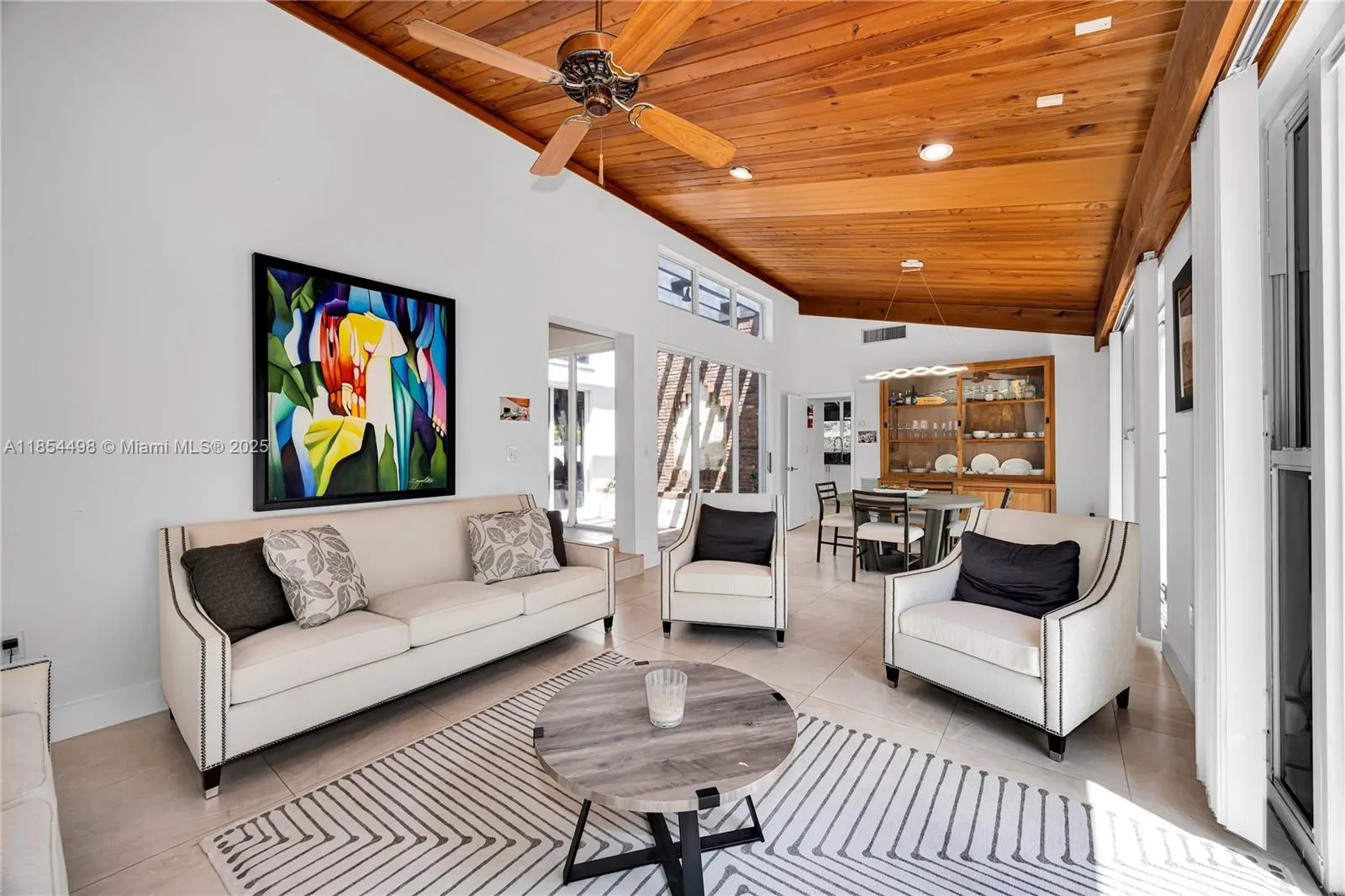 South Miami, Florida 33156, United States, 5 Bedrooms Bedrooms, ,4 BathroomsBathrooms,Residential,Active,190693