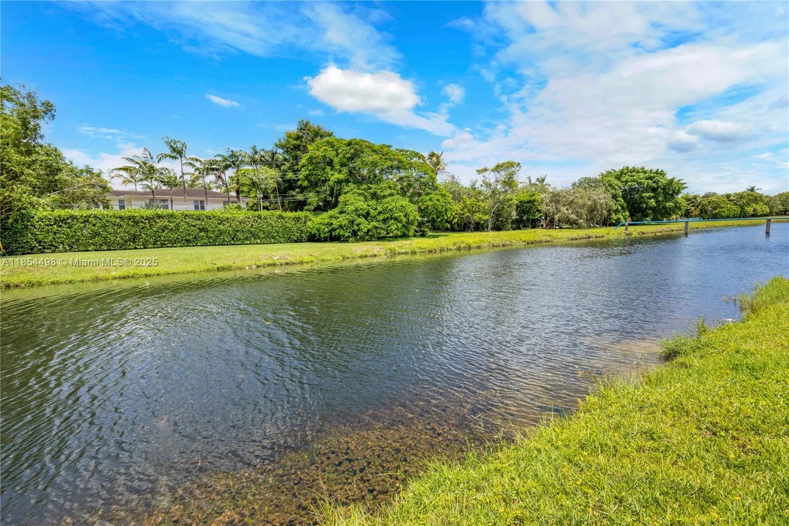 South Miami, Florida 33156, United States, 5 Bedrooms Bedrooms, ,4 BathroomsBathrooms,Residential,Active,190693