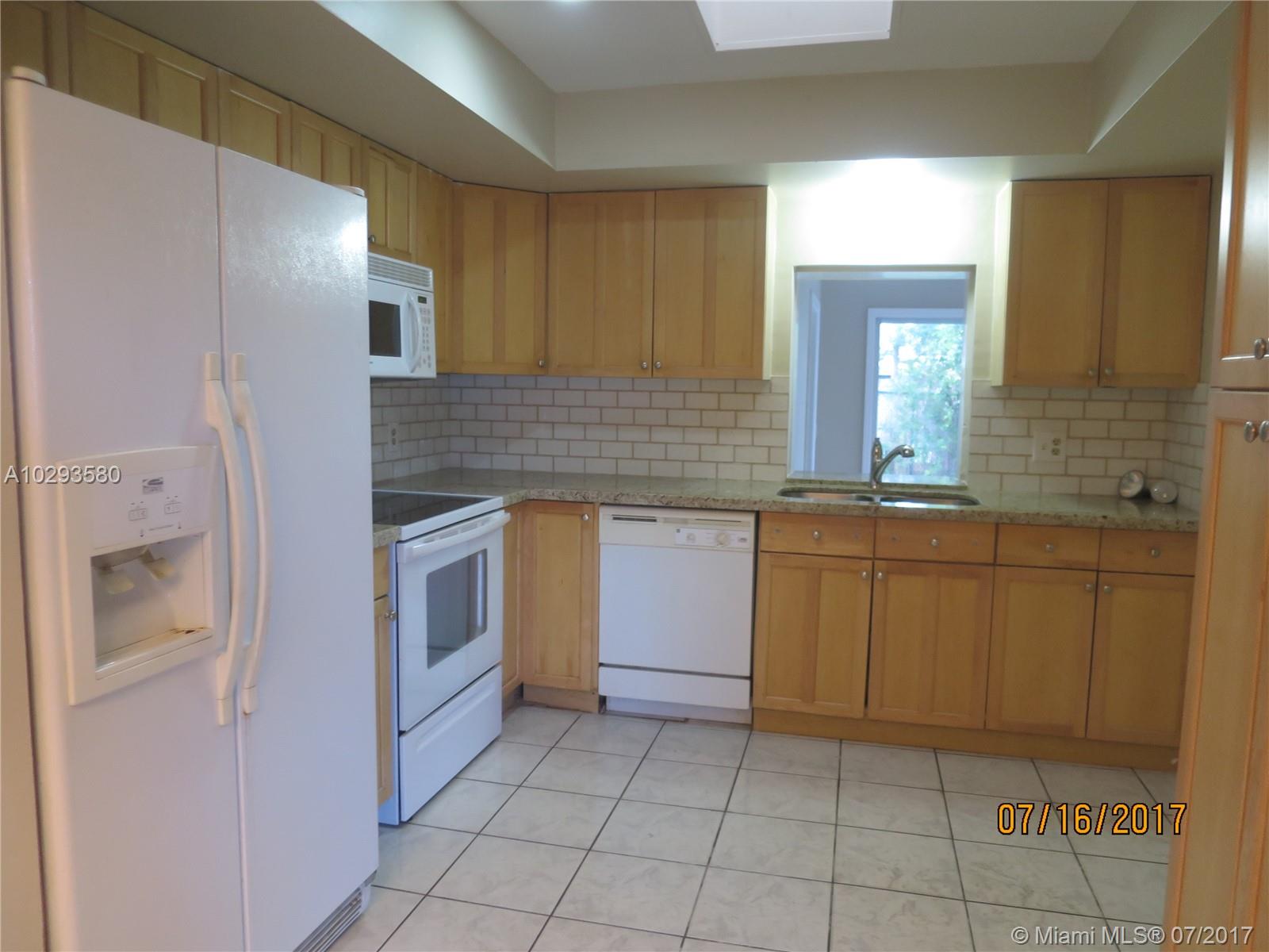 WESTVIEW SEC 3 PART 2 - Residential