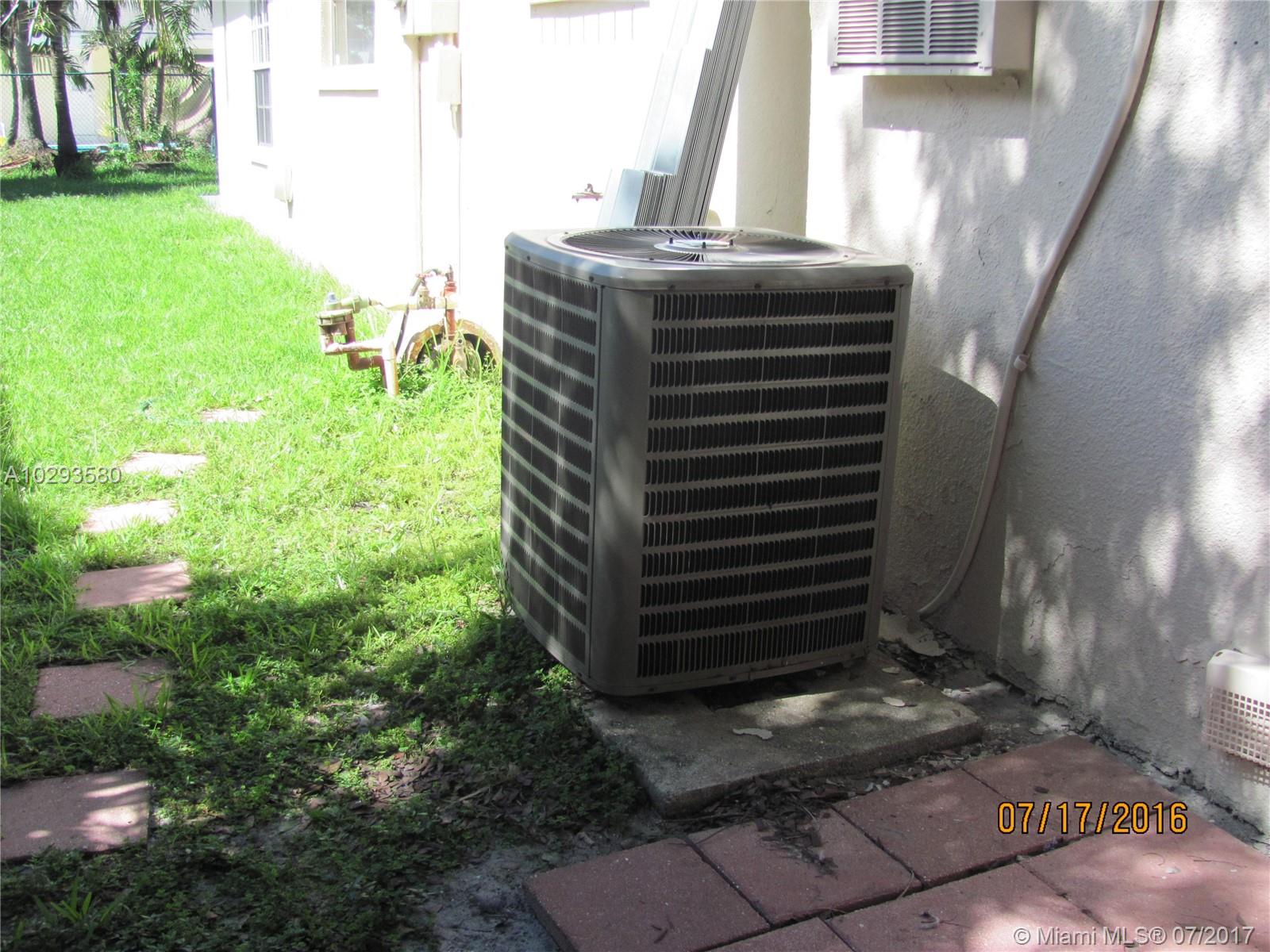 WESTVIEW SEC 3 PART 2 - Residential