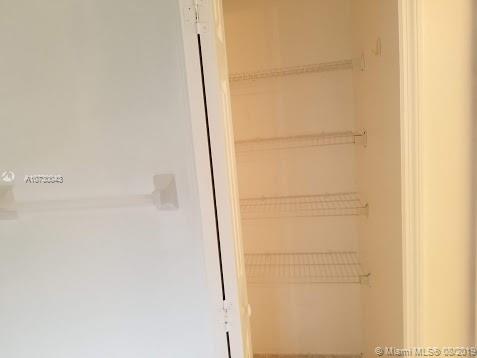 DORAL GRAND CONDO - Residential Lease