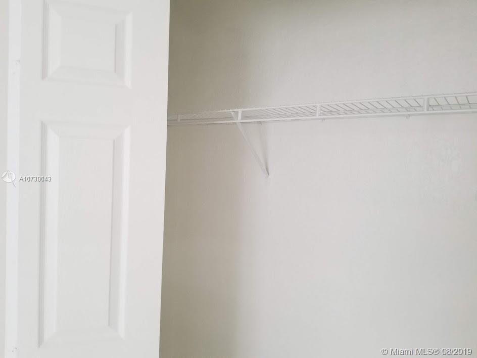 DORAL GRAND CONDO - Residential Lease