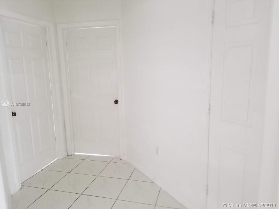 DORAL GRAND CONDO - Residential Lease