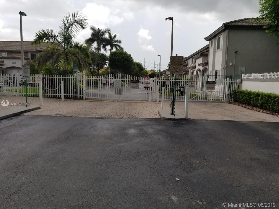 DORAL GRAND CONDO - Residential Lease