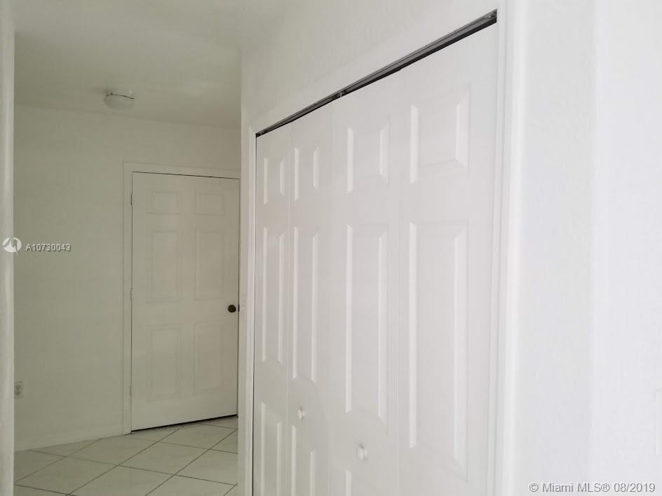 DORAL GRAND CONDO - Residential Lease