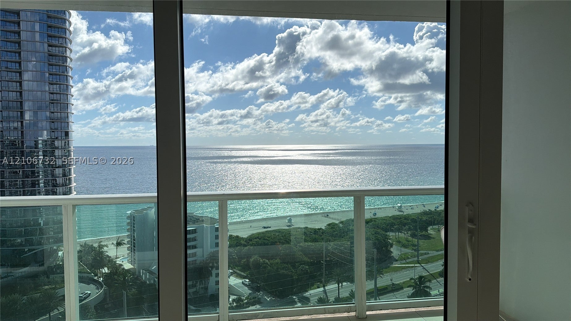100 Bayview Dr 2108