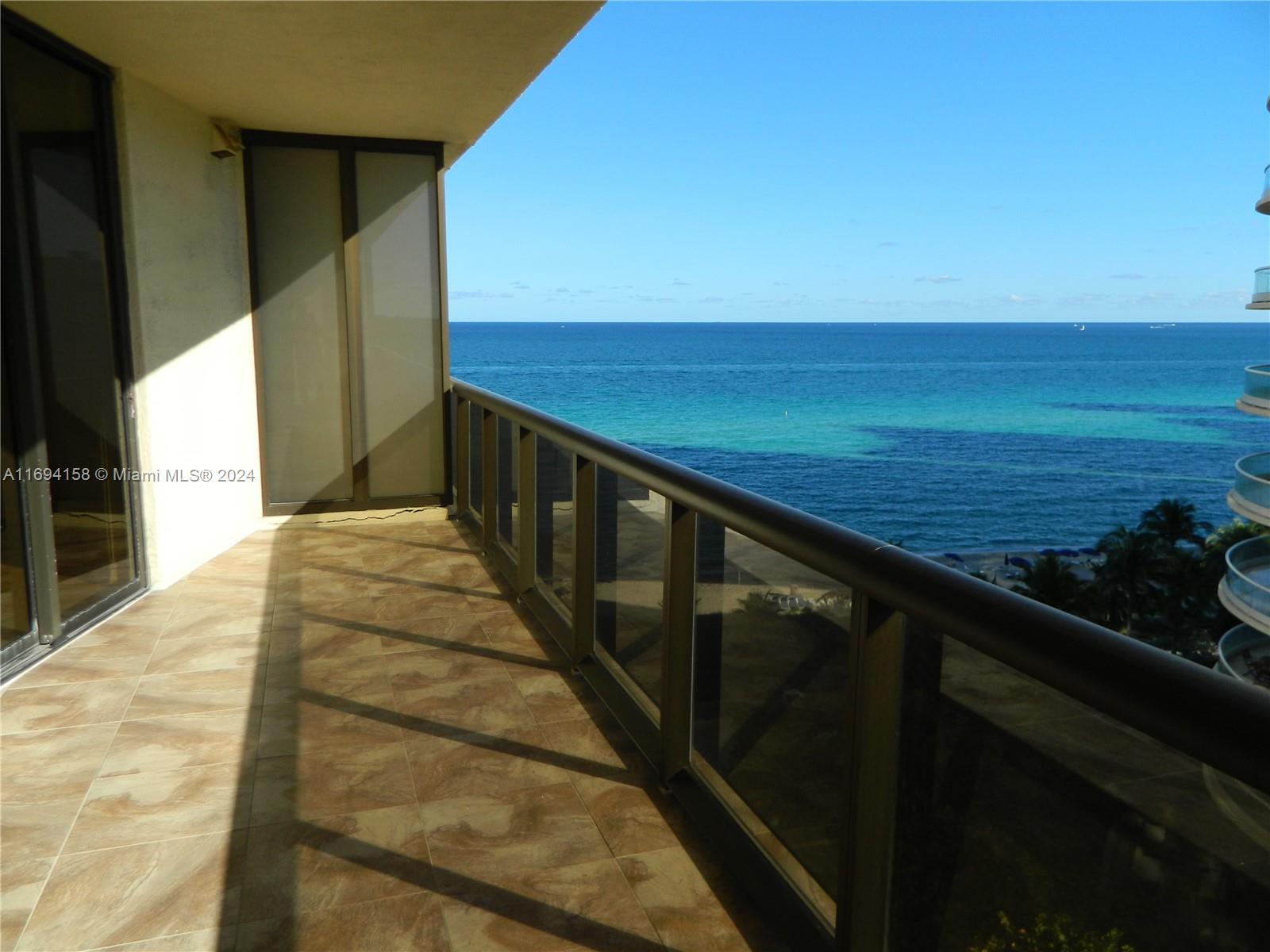 16275 Collins Ave 803, Sunny Isles Beach, Miami-Dade County, Florida - 1 Bedrooms  
2 Bathrooms - 