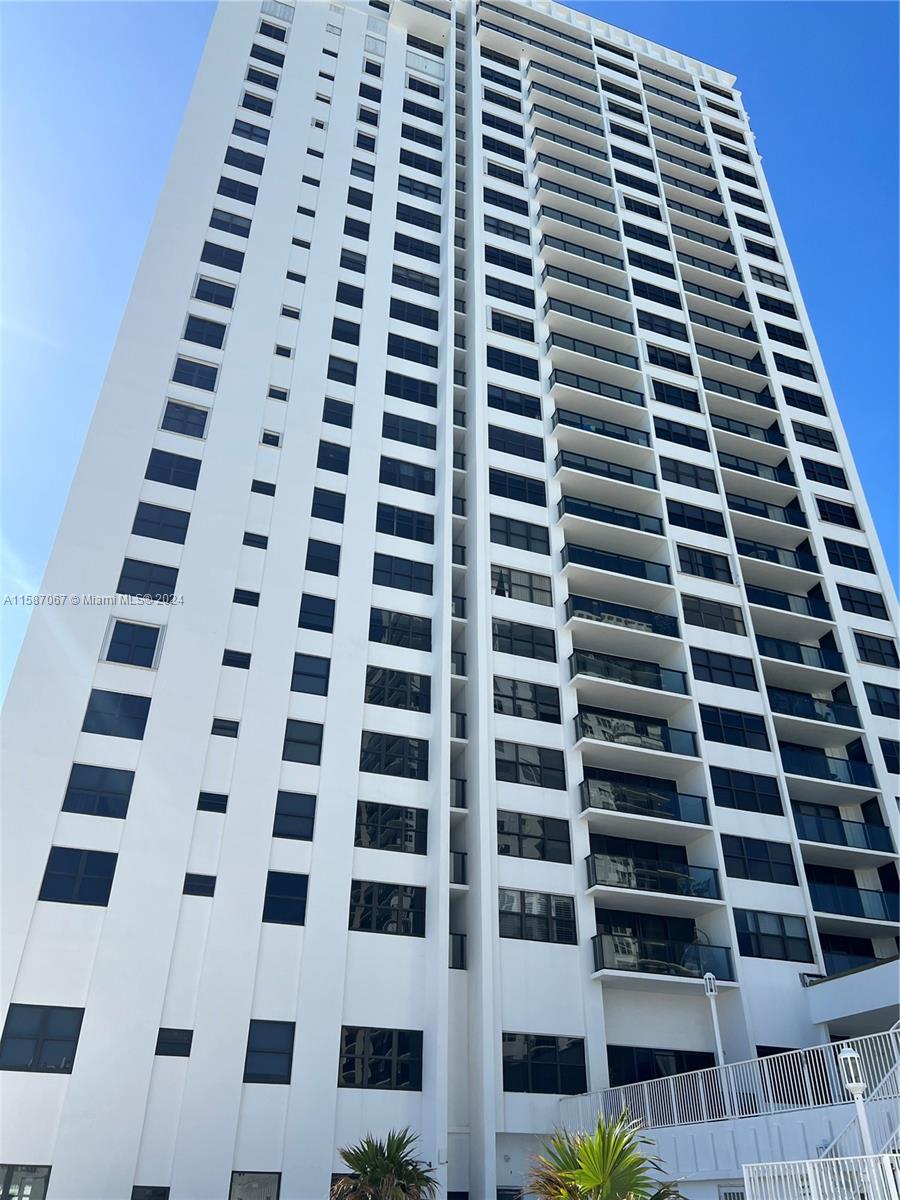 2301 S Ocean Dr 506