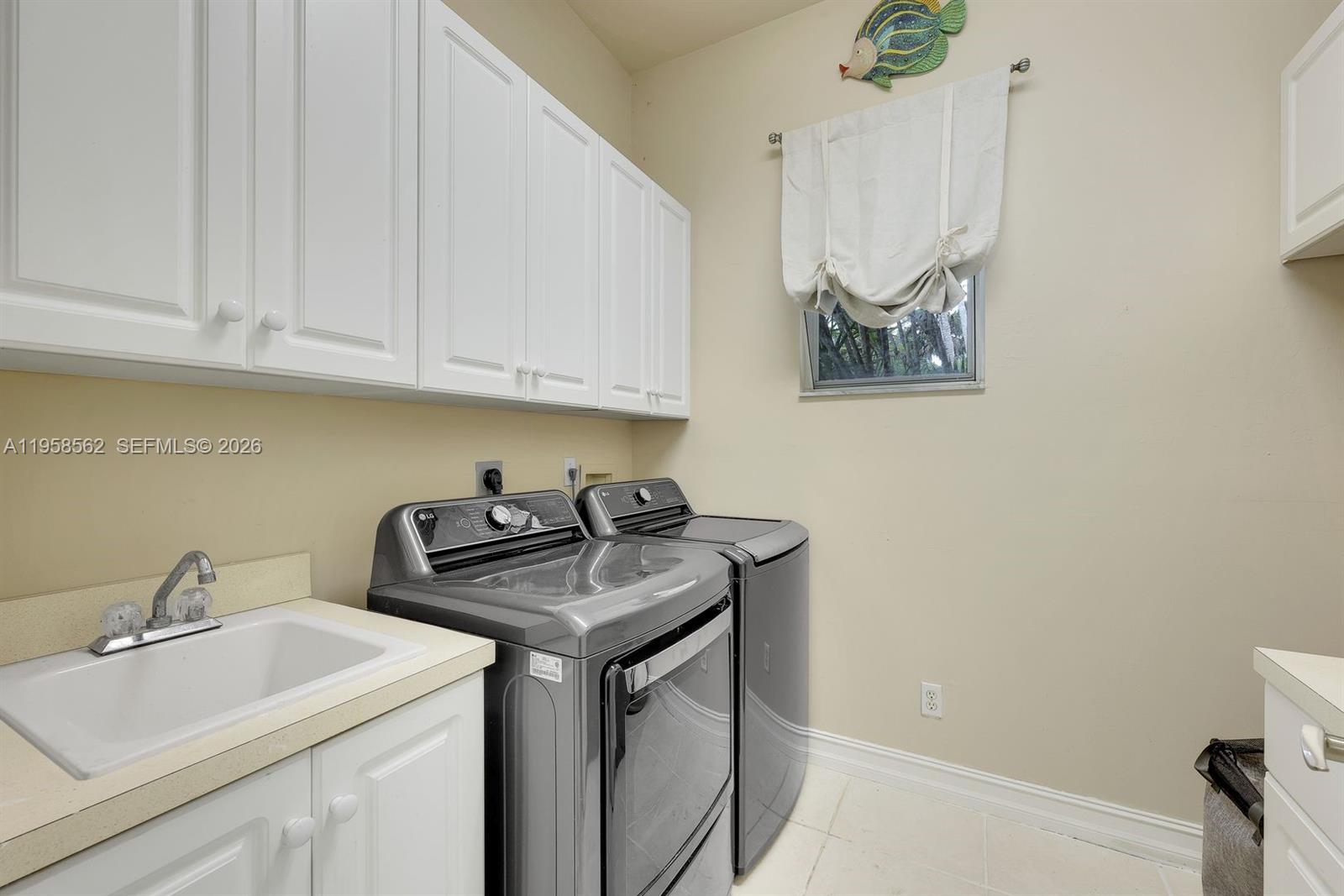 Collier Woods - Residential