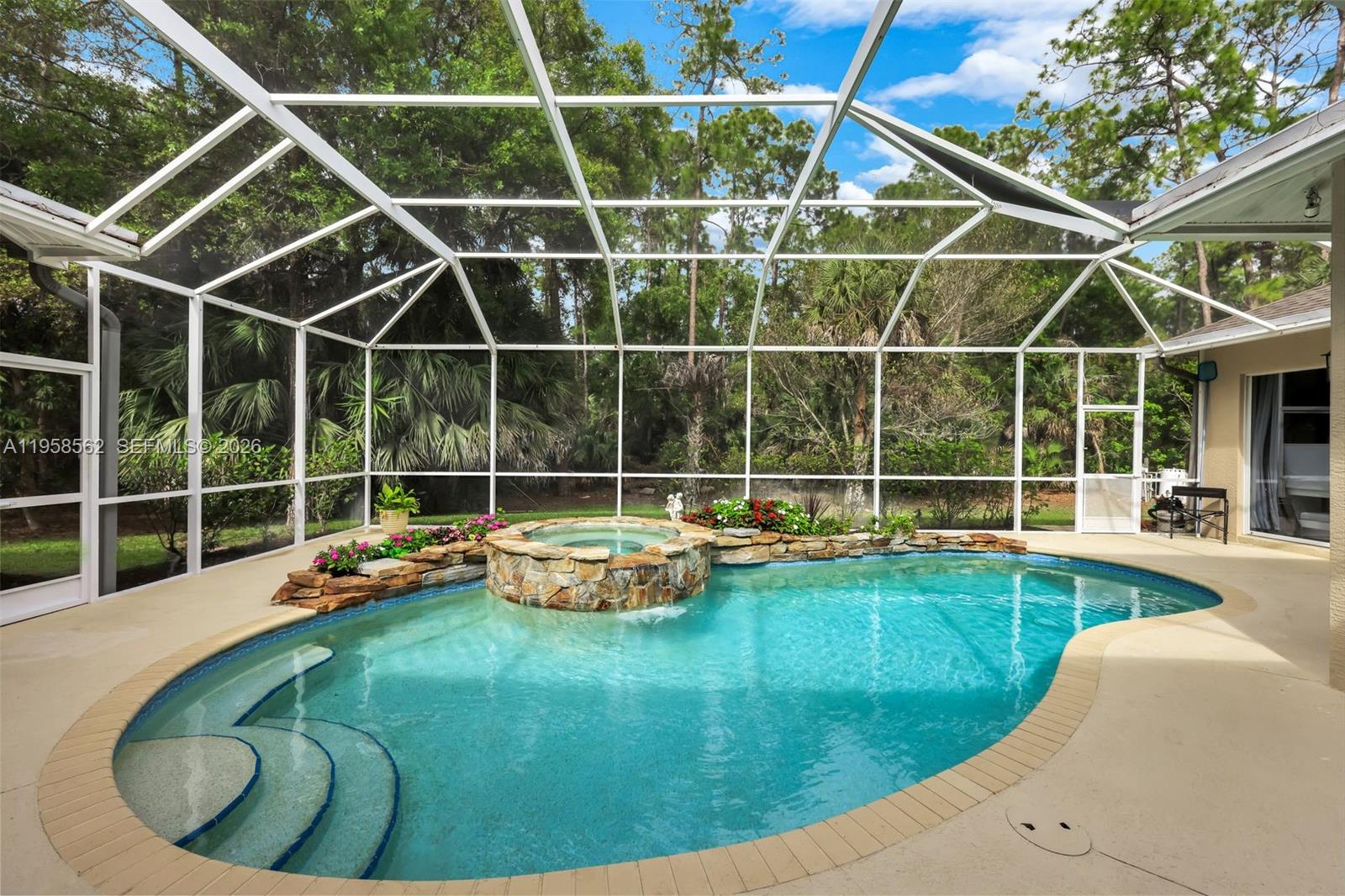 Collier Woods - Residential