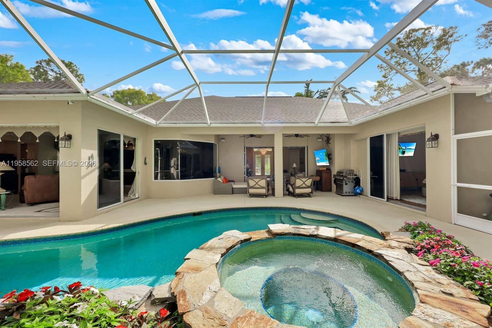 Collier Woods - Residential