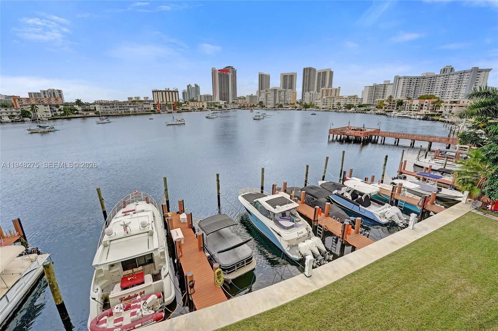 PARADISE TOWERS CO-OP - Residential