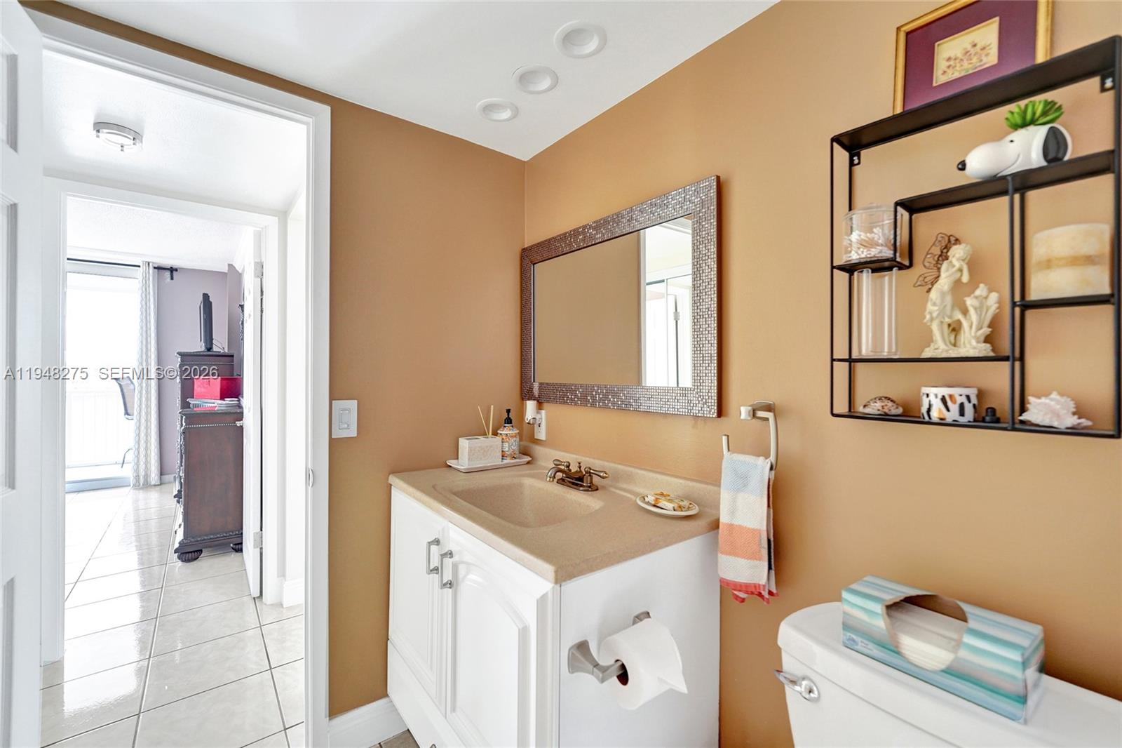 PARADISE TOWERS CO-OP - Residential