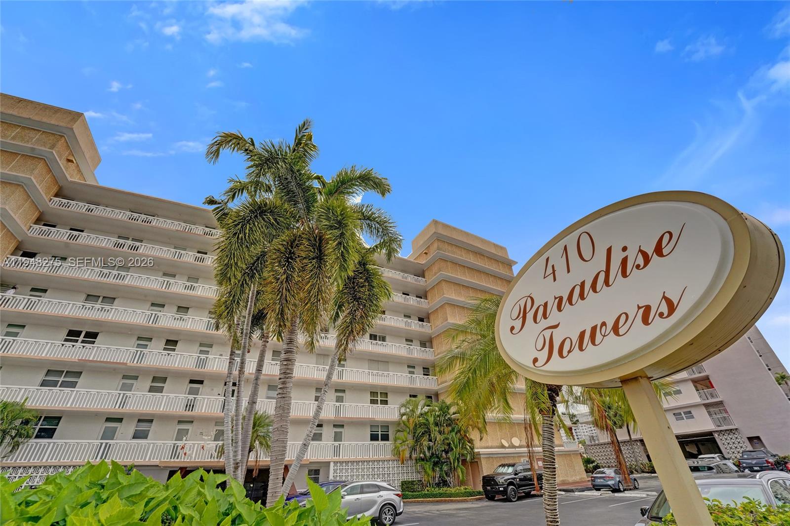 PARADISE TOWERS CO-OP - Residential