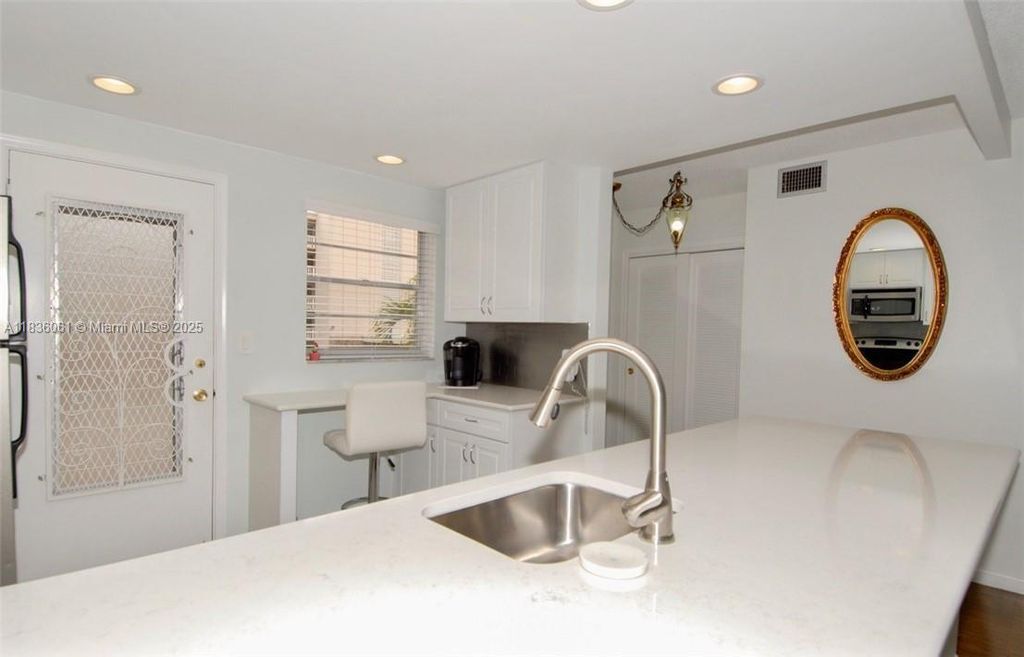 Photo of 300 NE 12th Ave #207, Hallandale Beach, FL 33009 (MLS # A11836061)