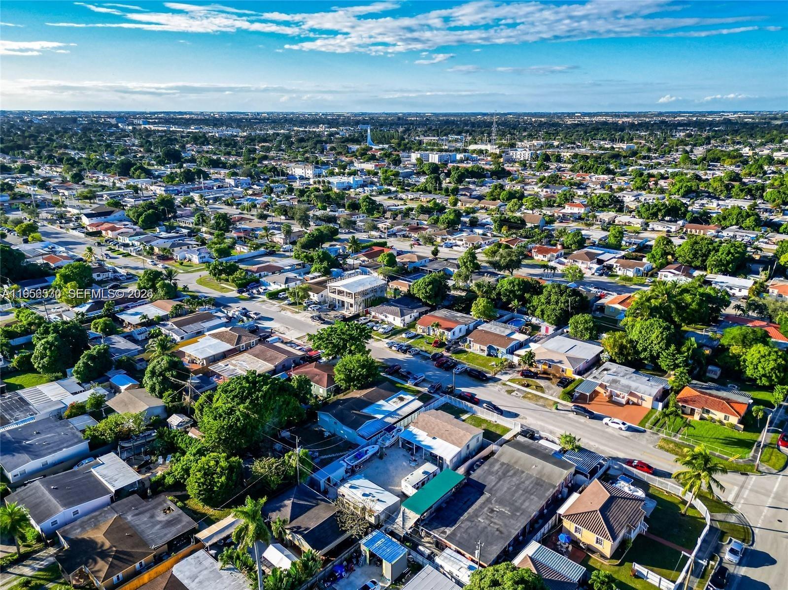 ELM PARK - Residential