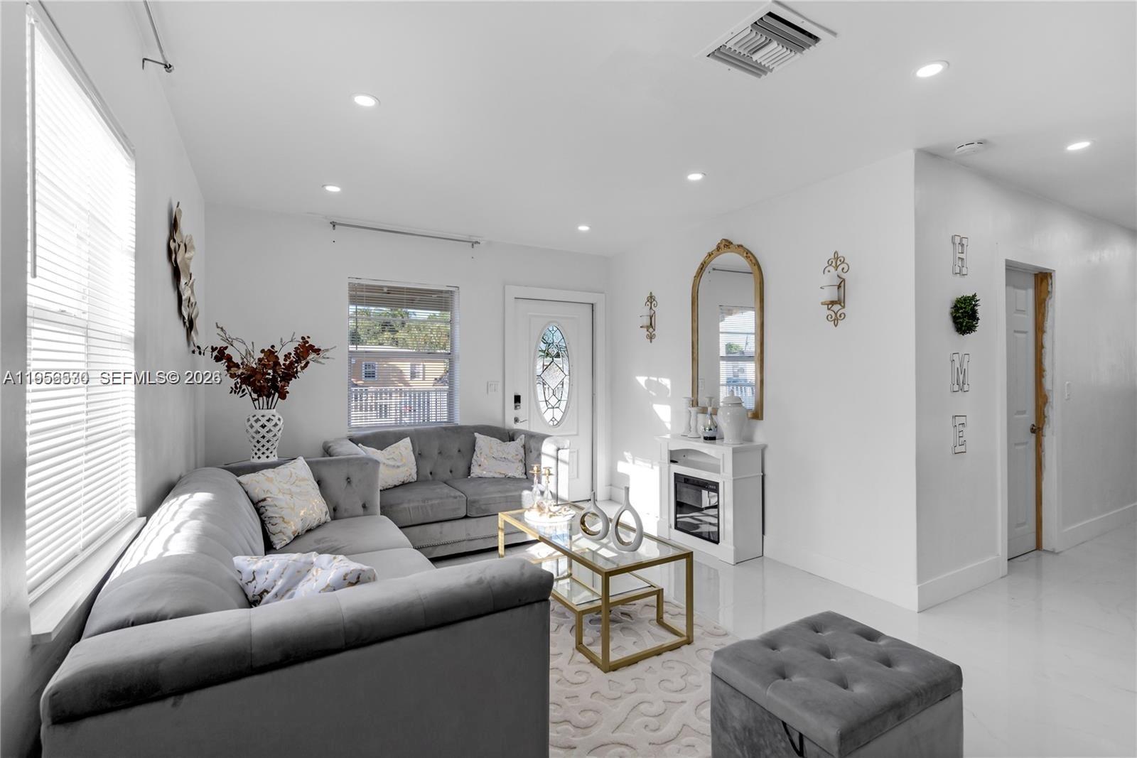 ELM PARK - Residential