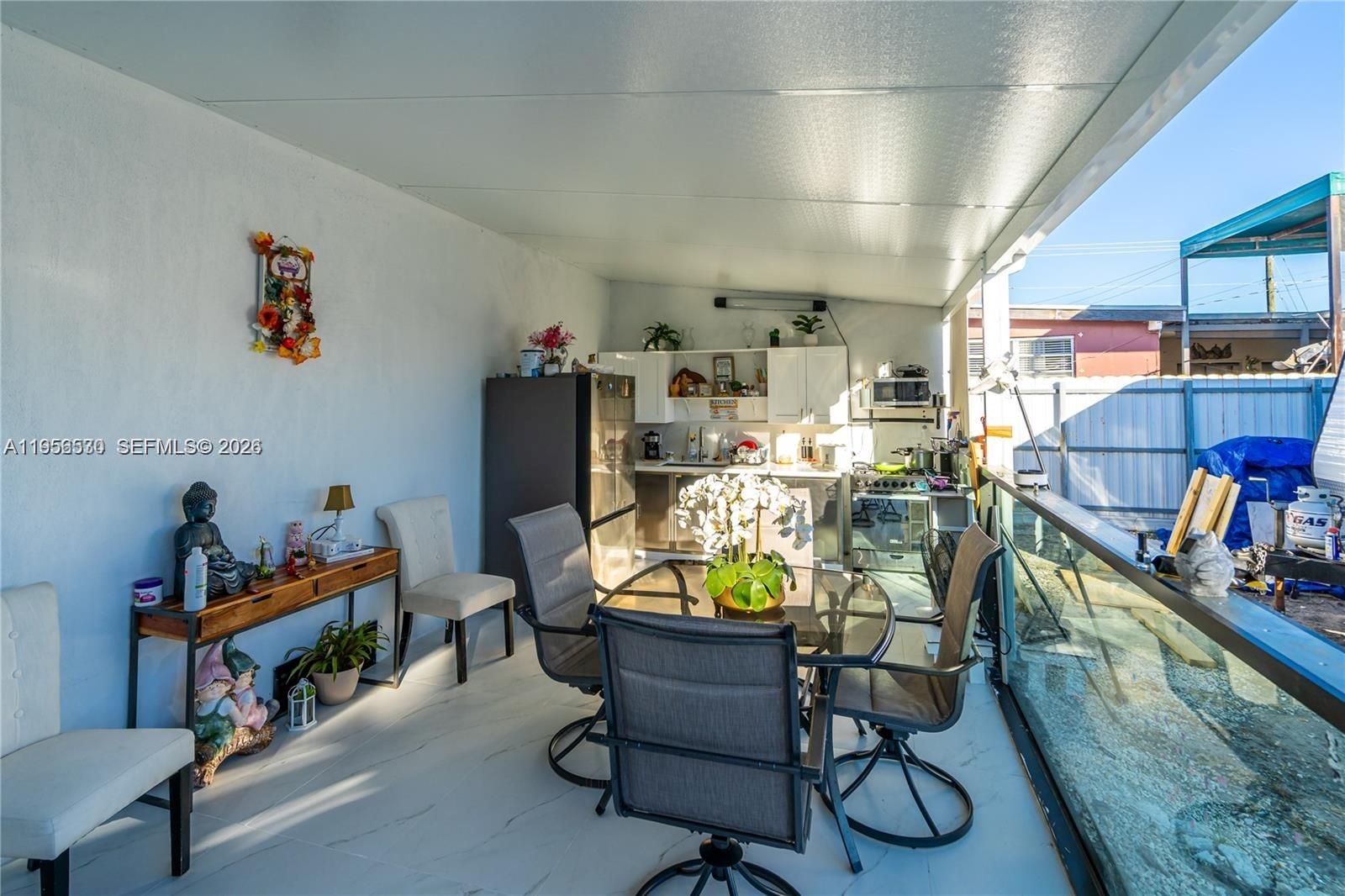 ELM PARK - Residential