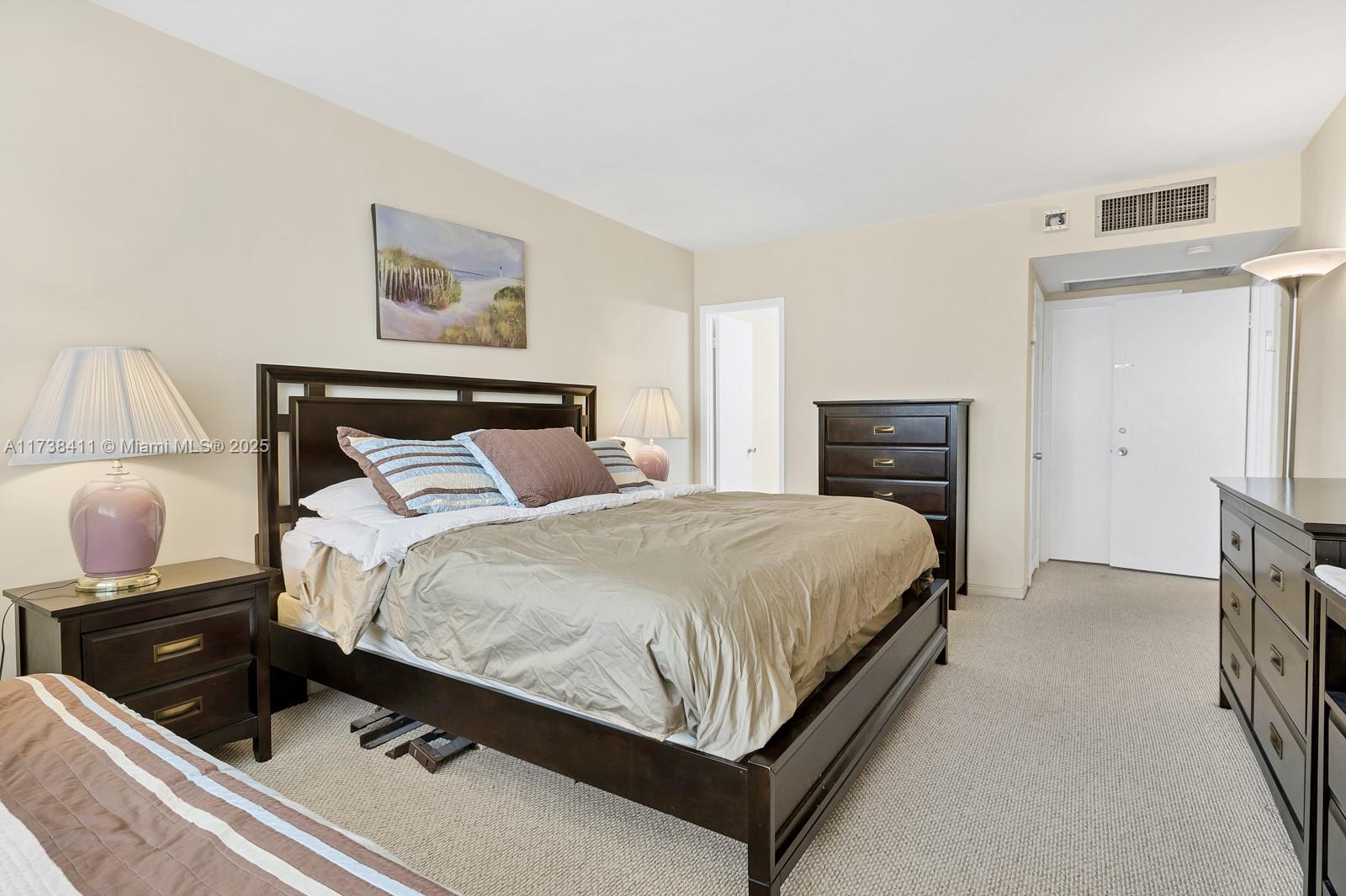 THE CARRIAGE CLUB NORTH C - Residential